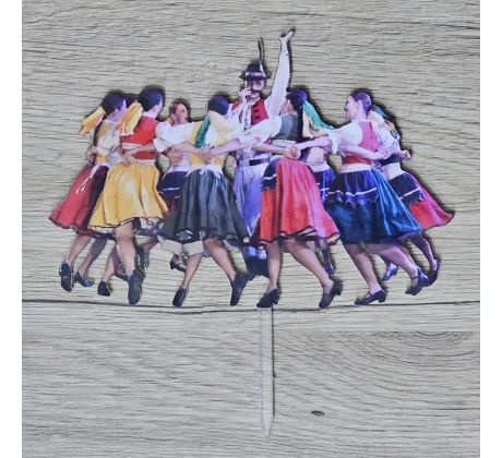 Folklórny tanečníci 2